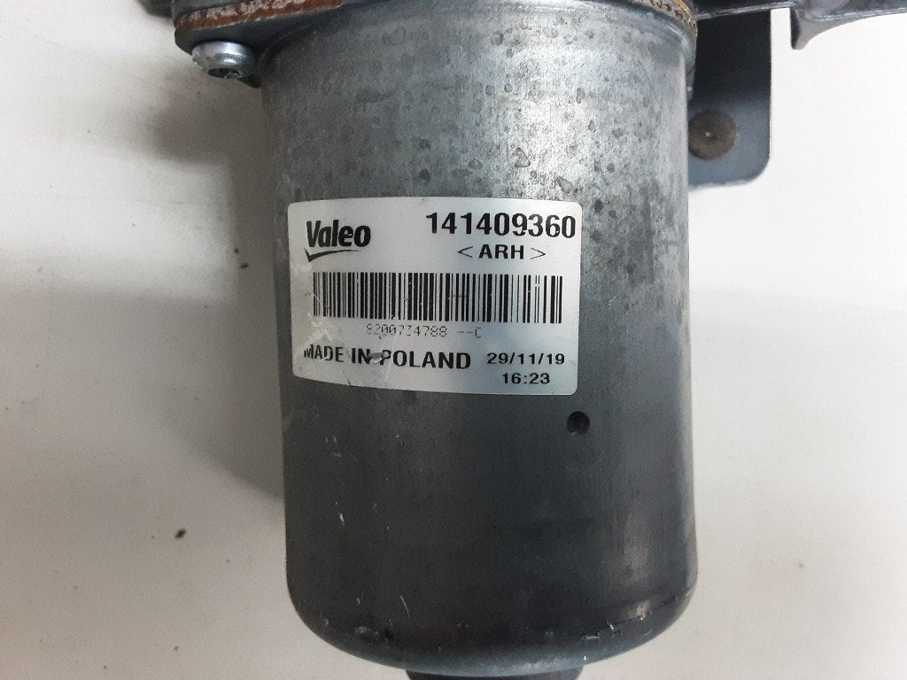 MOTEUR ESSUIE-GLACE AVANT Master III (FV) (141409360), Autos : Pièces & Accessoires, Renault, Mevr. I. Hauben, Utilisé, Rue de l'Espoir 34 34
4030  GRIVEGNÉE, BE