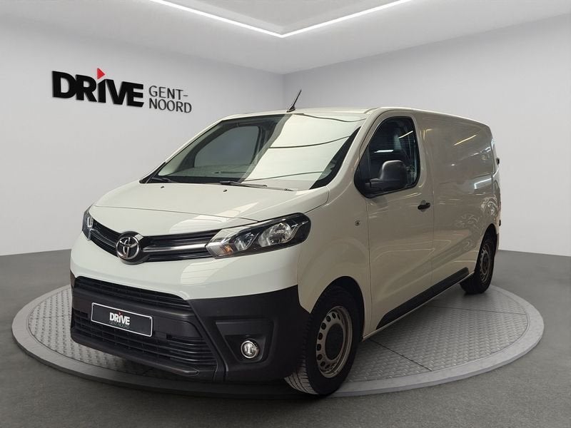 Toyota Pro Ace D-4D Pure Medium, Achat, Euro 6, Entreprise, Boîte manuelle