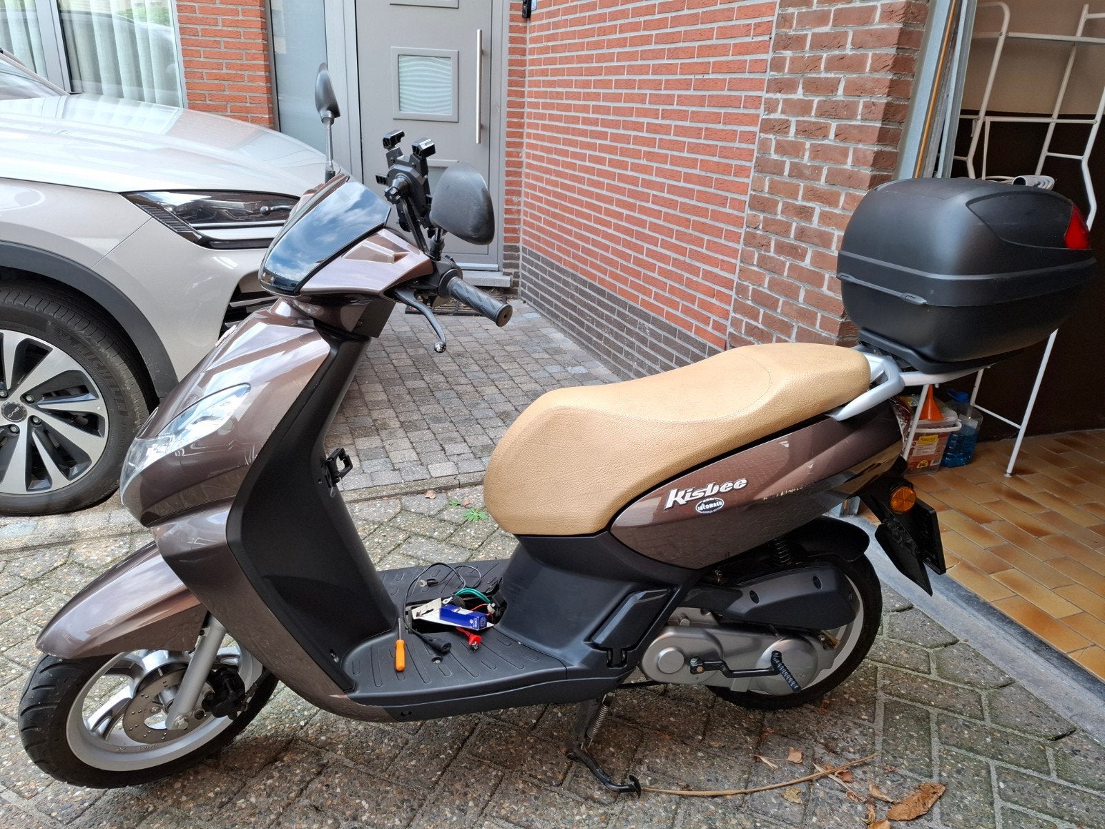 Peugeot Kisbee 4T — Slechts 3.084 km! + Nieuwe batterij, Vélos & Vélomoteurs, Enlèvement, Classe A (25 km/h), Essence