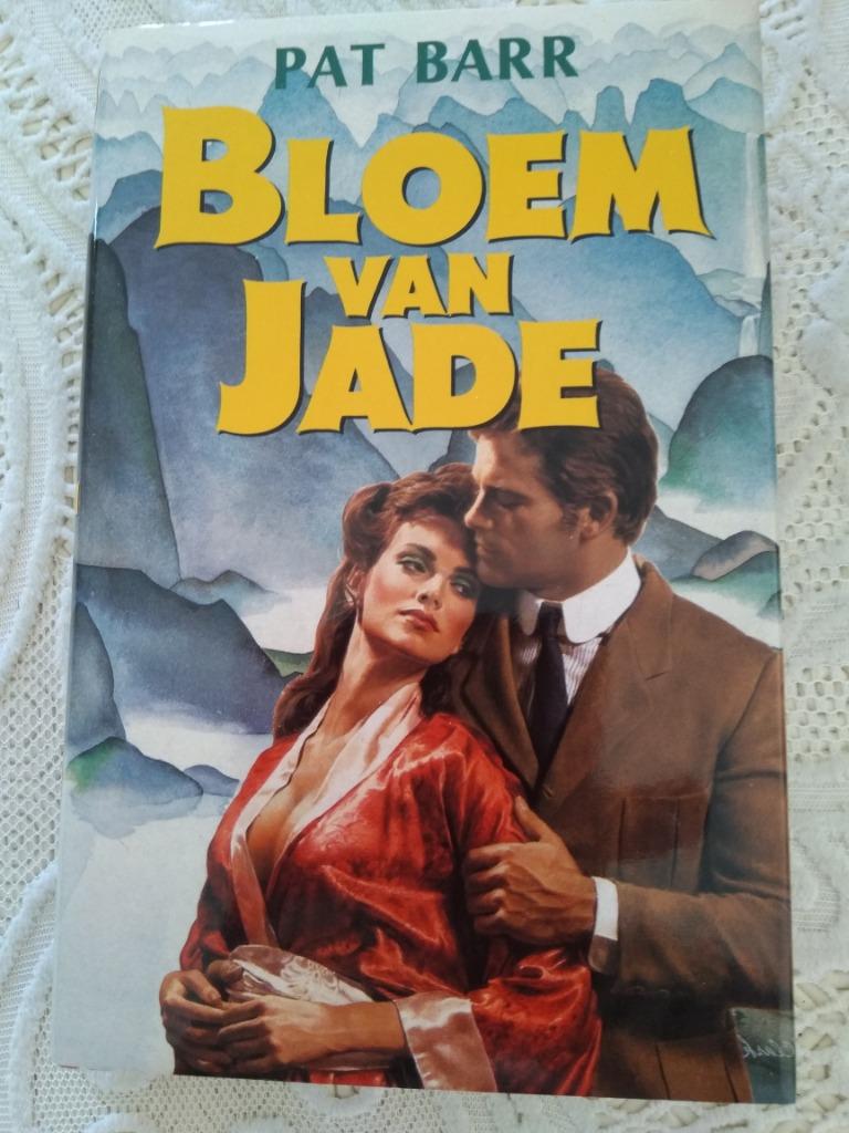 Roman 'Bloem van Jade' - Pat Barr, Ophalen of Verzenden