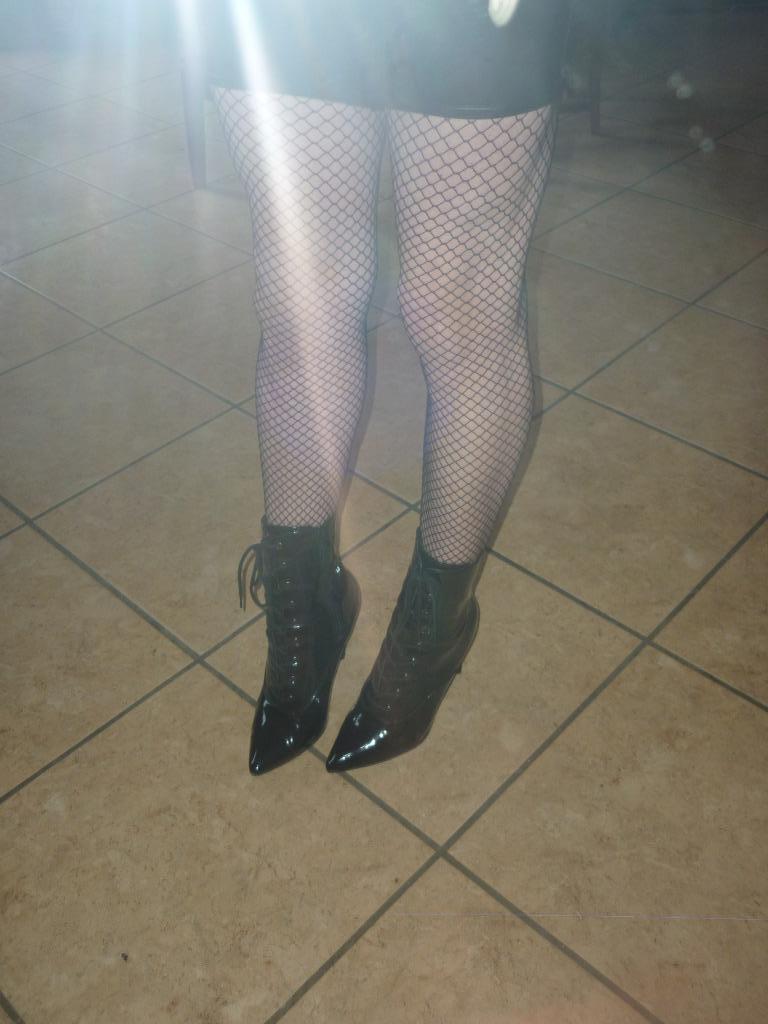 Bottines a talons.👄, Vêtements | Femmes, Chaussures, Porté, Noir, Envoi