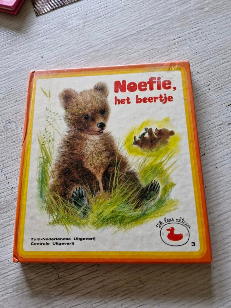 Noefie het beertje en Pluisje de kat, Ophalen of Verzenden