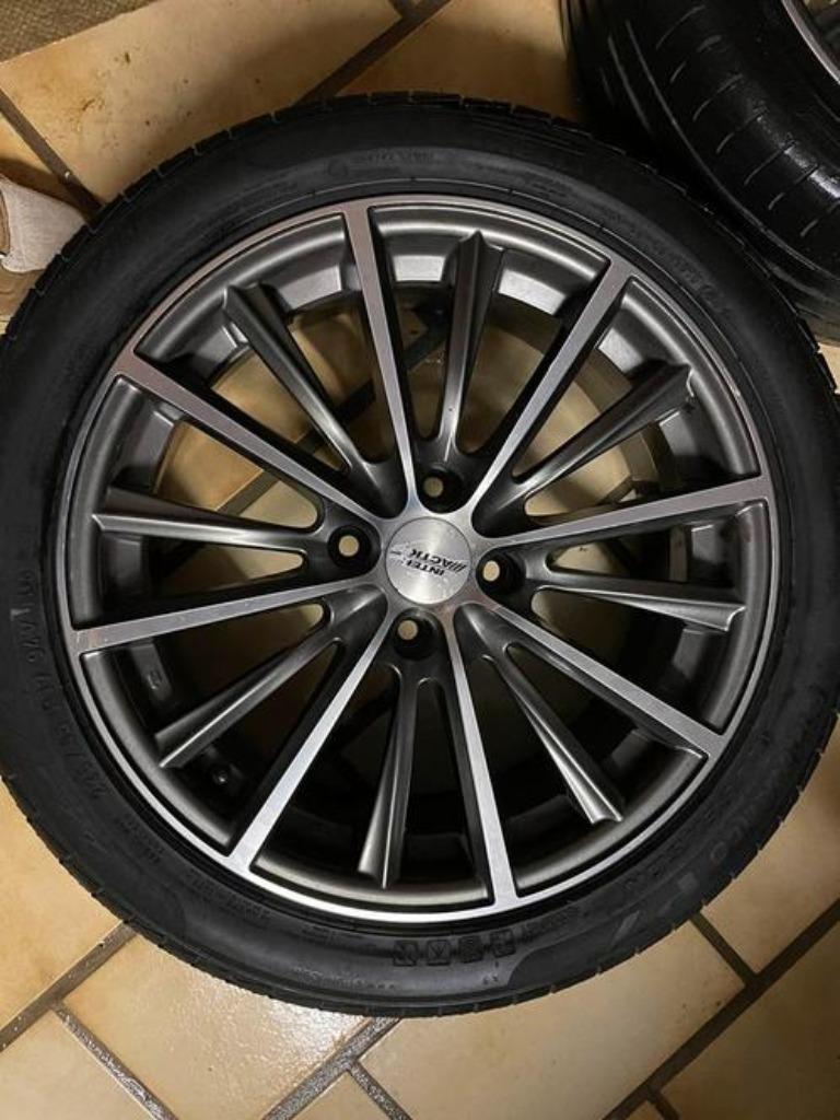 4 Inter action velocity velg,Pirelli cinturato p7 225/45/r17, Auto-onderdelen, Banden en Velgen, Gebruikt, Banden en Velgen, 17 inch