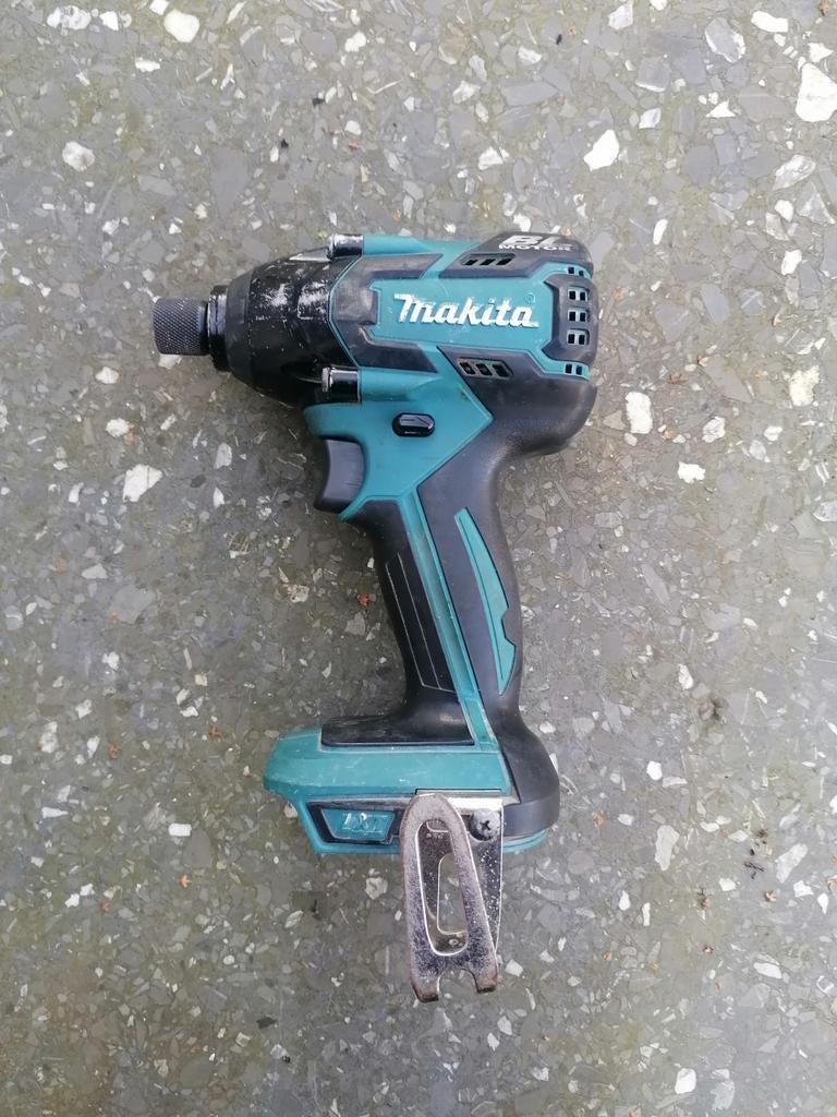 Makita slagschroevendraaier DTD129 met batterij 18V, Doe-het-zelf en Bouw, Ophalen