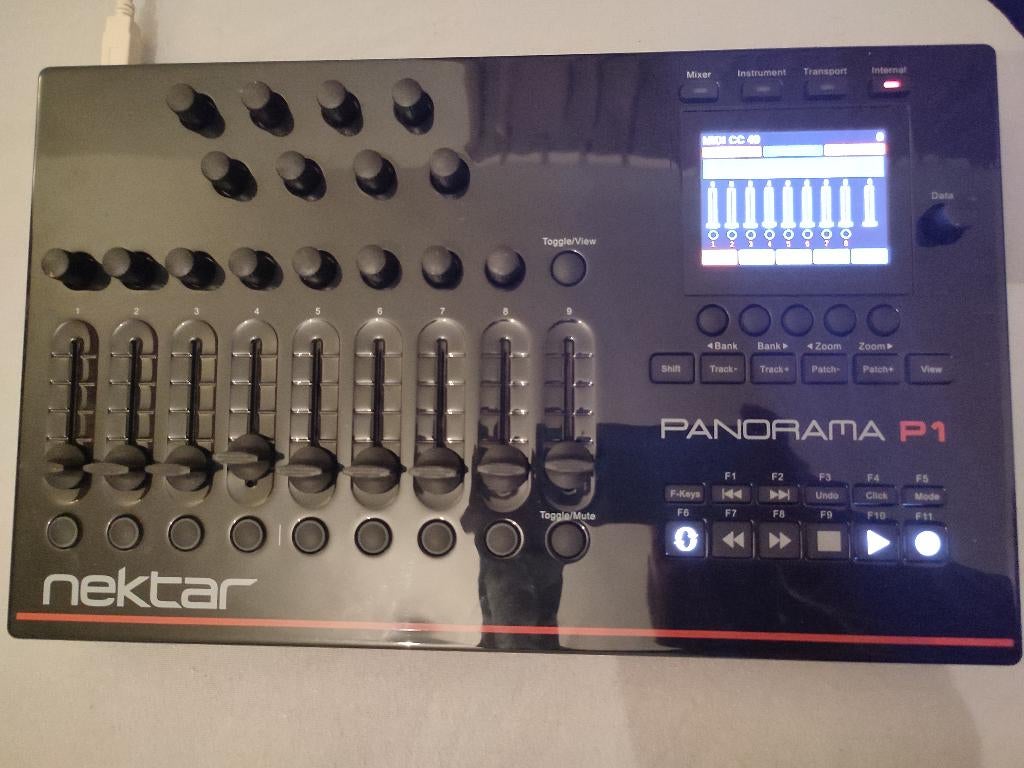 Nektar Panorama P1 - DAW midi controller, Ophalen of Verzenden, Gebruikt