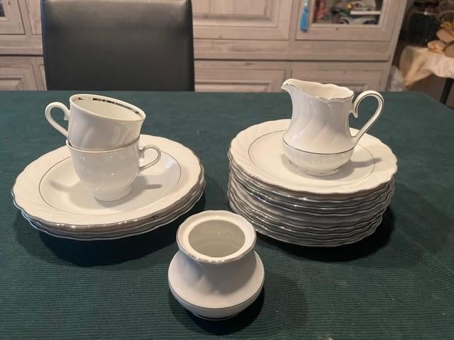 Vintage borden allerlei, Huis en Inrichting, Ophalen, Overige materialen, Zo goed als nieuw, Bord(en)