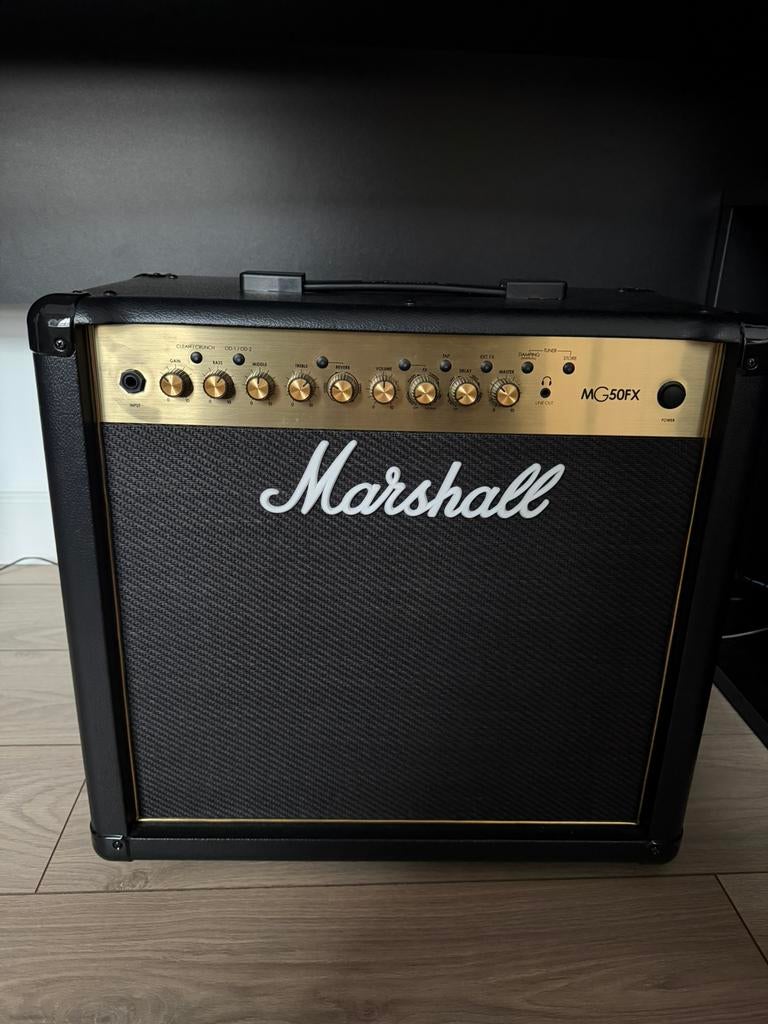 Marshall MG50FX 50 watt 1x12, Musique & Instruments, Amplis | Basse & Guitare, Enlèvement, Comme neuf