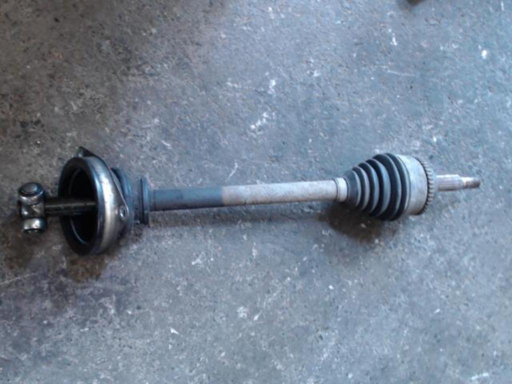 Cardan gauche Renault Clio II 1.5DCi 48kw LP/13822, Ophalen of Verzenden, Gebruikt, Renault