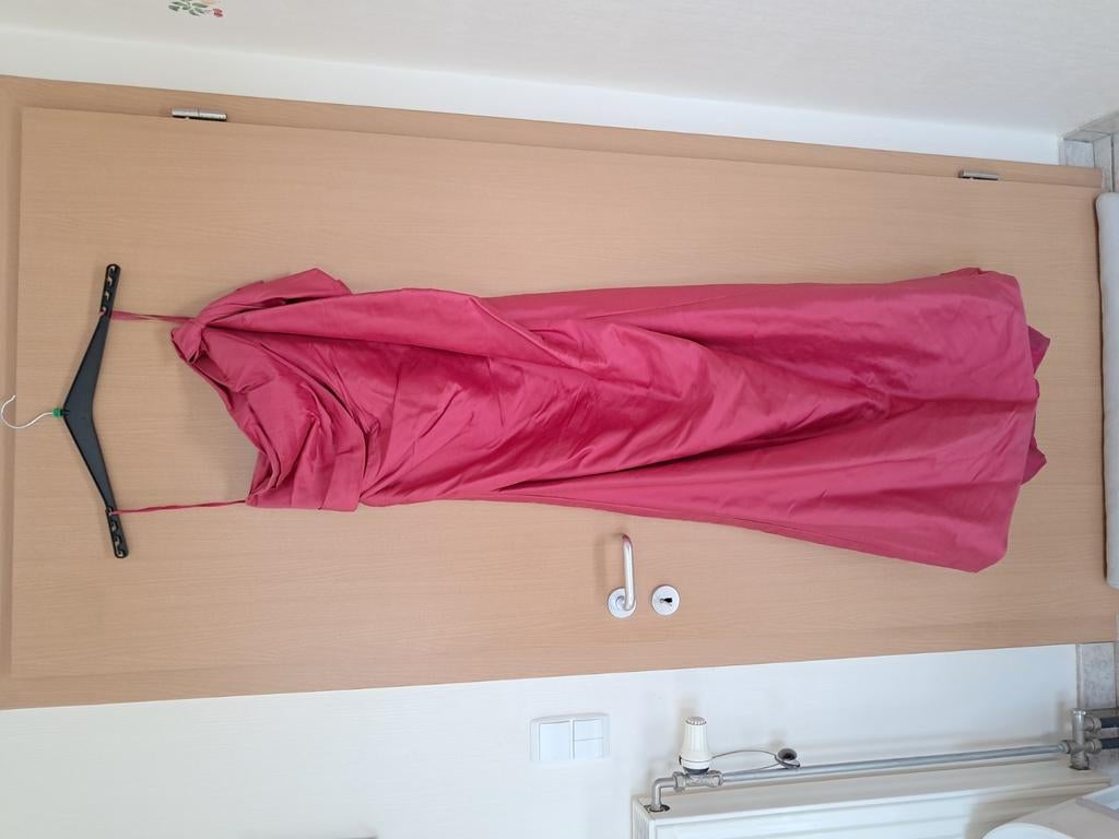 Robe cérémonie, Enlèvement, Comme neuf