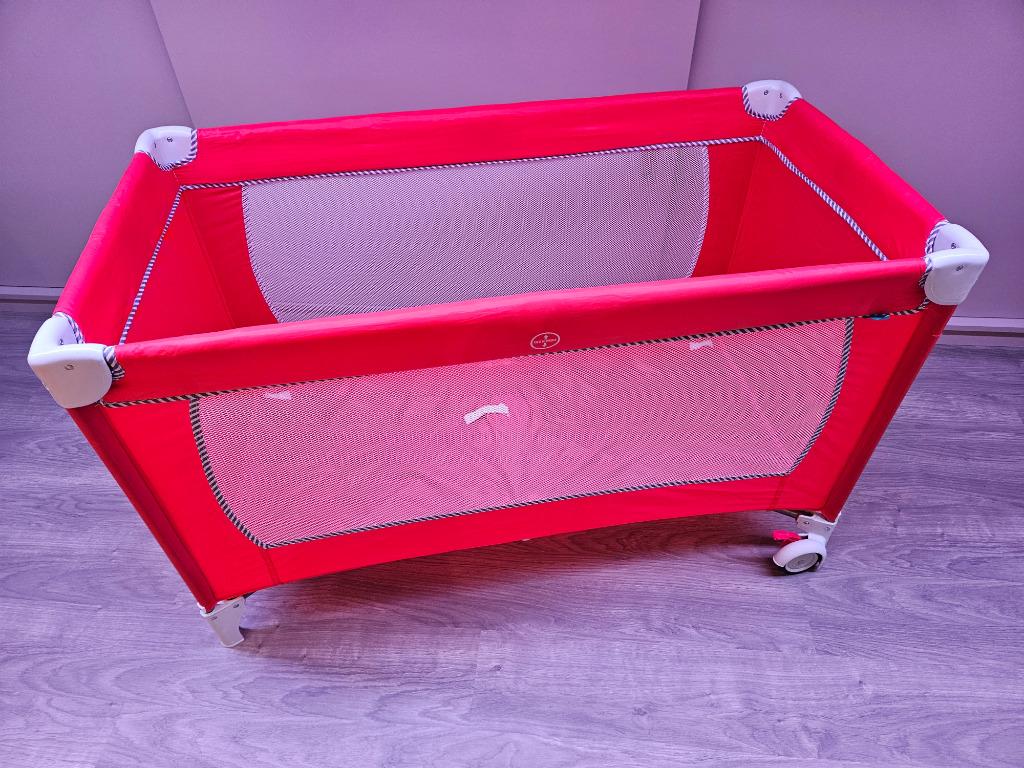 Dreambaby DreamBee reisbed 60x120cm, Kinderen en Baby's, Kinderkamer | Bedden, Ophalen, Zo goed als nieuw, Minder dan 140 cm, Minder dan 70 cm