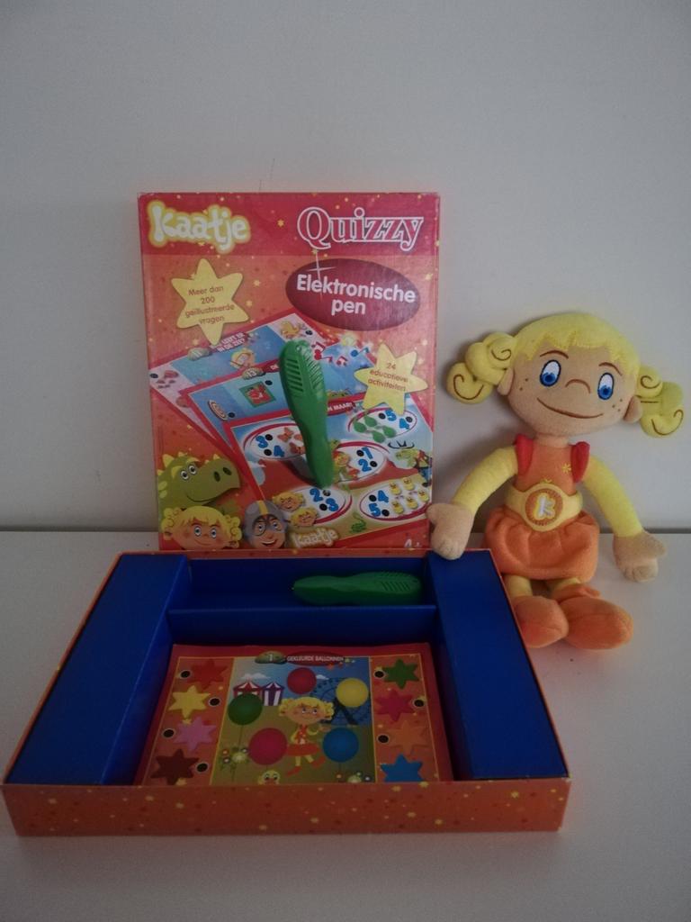 Kaatje quizzy en pop, Kinderen en Baby's, Ophalen of Verzenden, Zo goed als nieuw