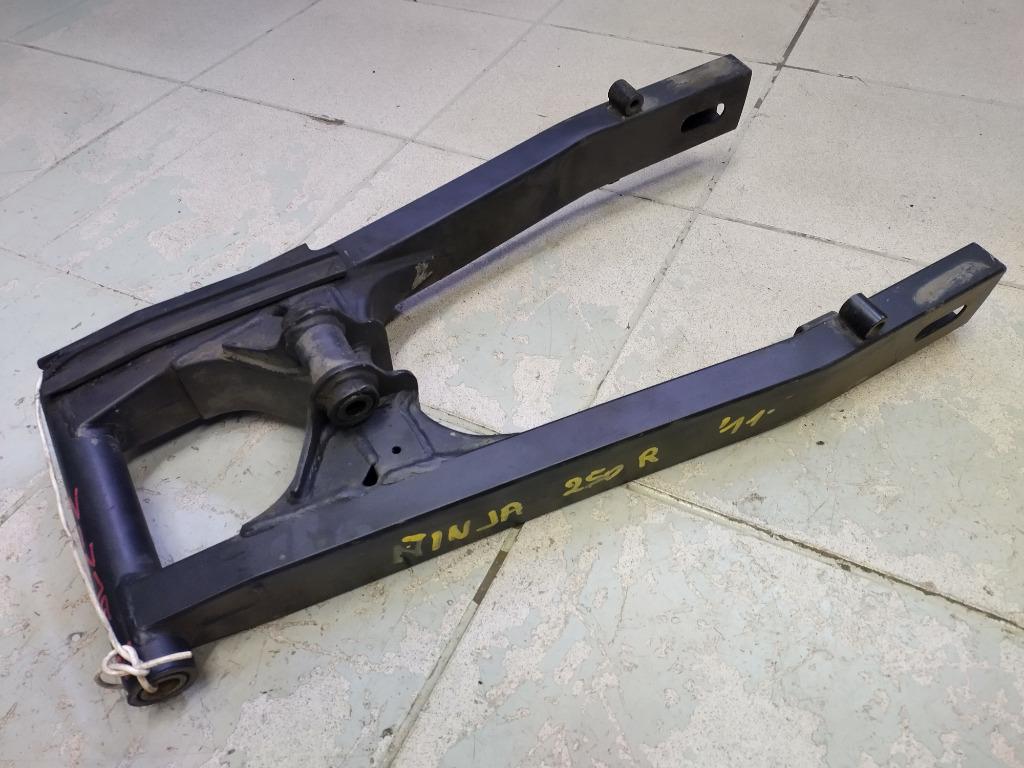 kawasaki ninja 250r achterbrug, Enlèvement ou Envoi, Utilisé