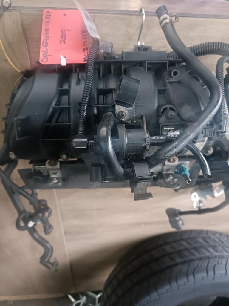 Inlaatspruitstuk astra Z14XEP 55557904, Auto-onderdelen, Ophalen of Verzenden, Opel