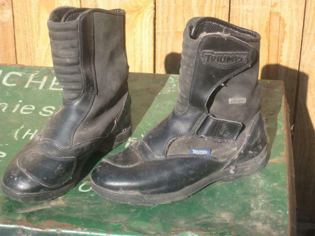 Bottes Triumph, Enlèvement, Seconde main, Bottes