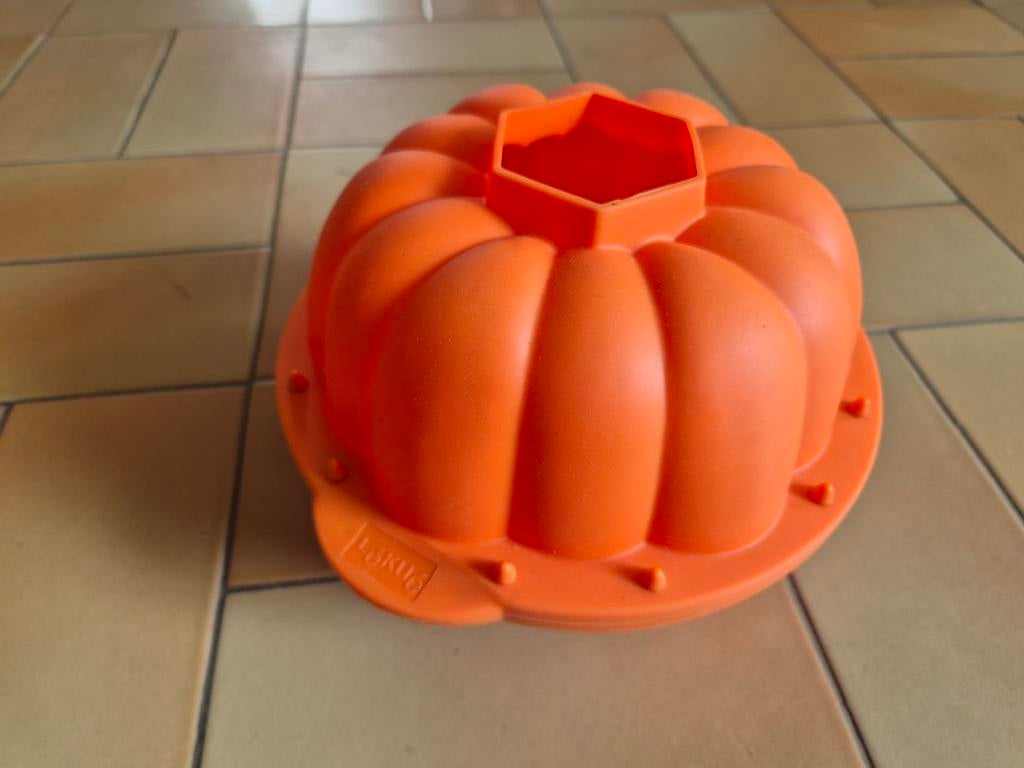 Silicone pompoen bakvorm nieuwe staat, Ophalen of Verzenden, Zo goed als nieuw