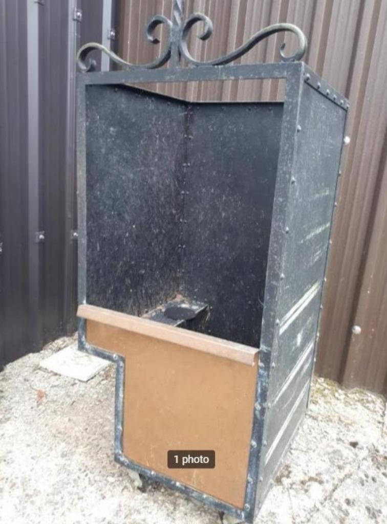 Bac à bois sur roulettes - Fer forgé - A voir !, Enlèvement