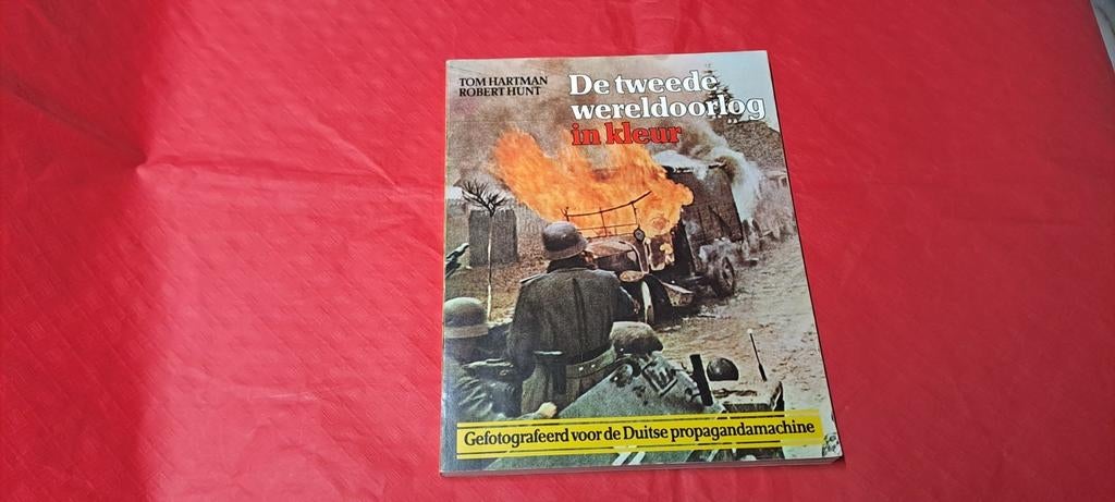 La Seconde Guerre mondiale en couleur, Enlèvement ou Envoi, Deuxième Guerre mondiale, Comme neuf