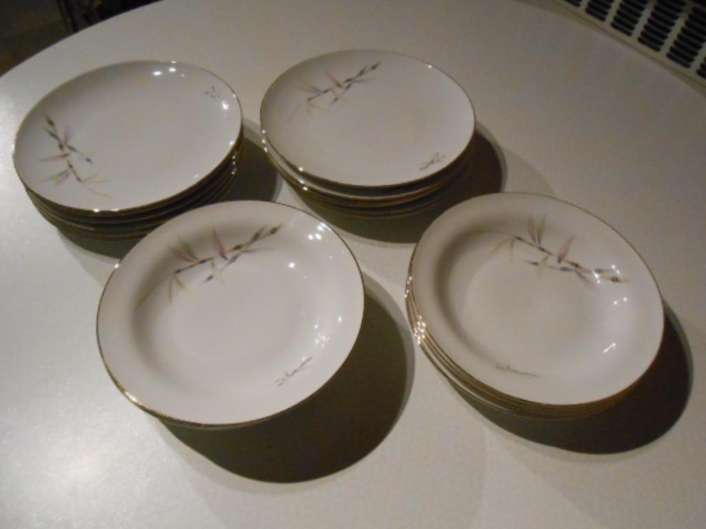 Assiettes plates et creuses Winterling Bavaria N15, Enlèvement ou Envoi