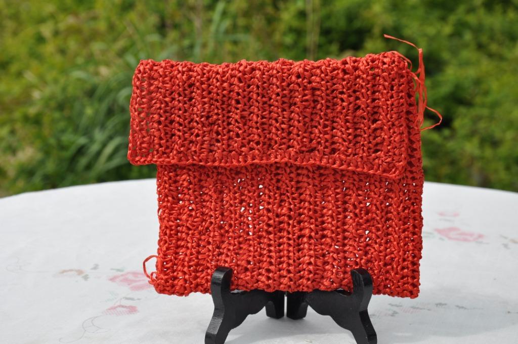 §  pochette rouge en raphia, Ophalen of Verzenden, Zo goed als nieuw, Rood, Avondtasje