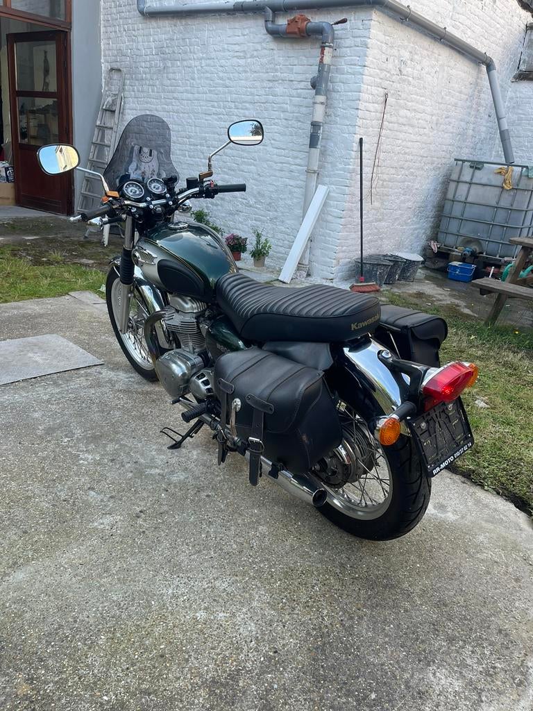 Kawazaki w800, Motos, Tourisme, Plus de 35 kW, 800 cm³, 2 cylindres