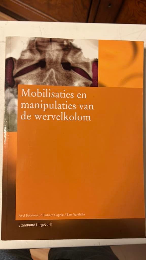 Mobilisaties en manipulaties van de wervelkolom, Enlèvement, A. Beernaert; B. Vanthillo; B. Cagnie