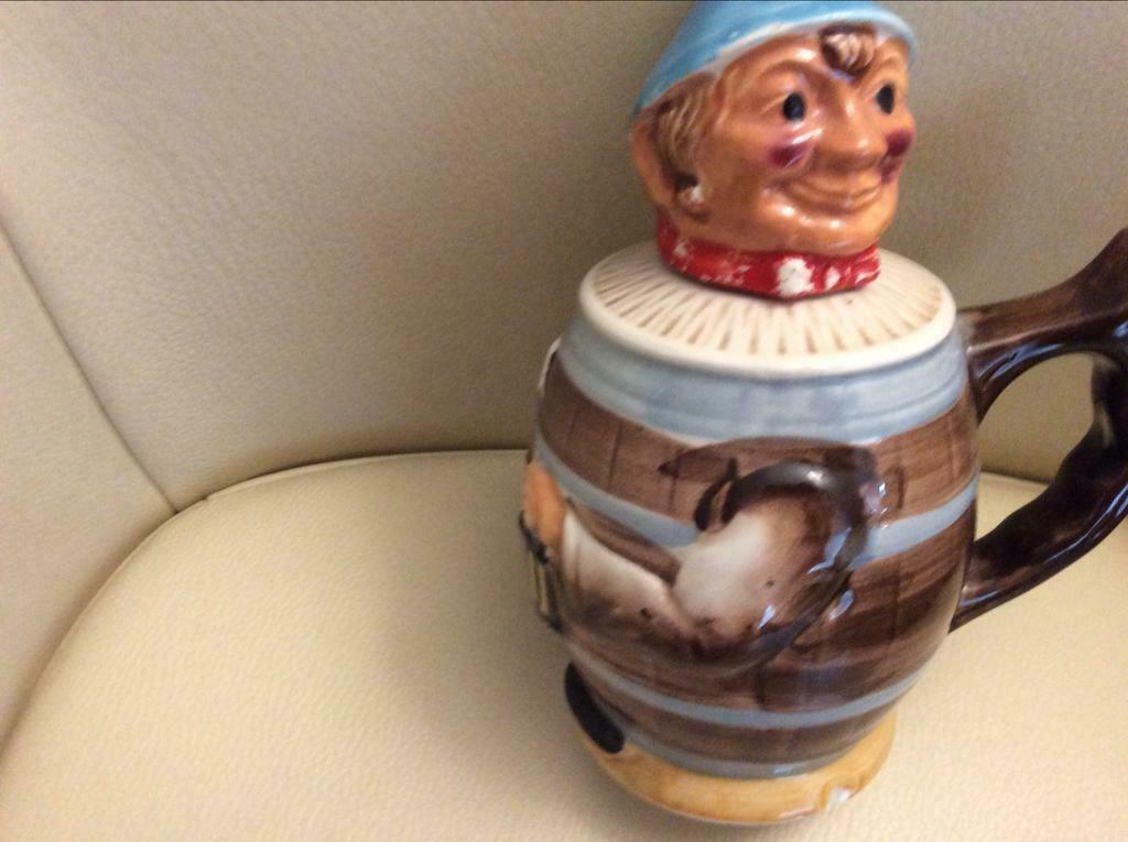 SPHINX  ,likeurfles met stolp. 2 stuks  1 bierton en 1 clown, Ophalen of Verzenden