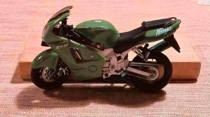SPEELGOED/MINIATUURmoto 12cm, Kawasaki Ninja zx-12, Motoren, Particulier