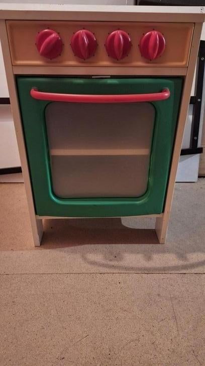Speelgoedkeuken, Enlèvement, Utilisé