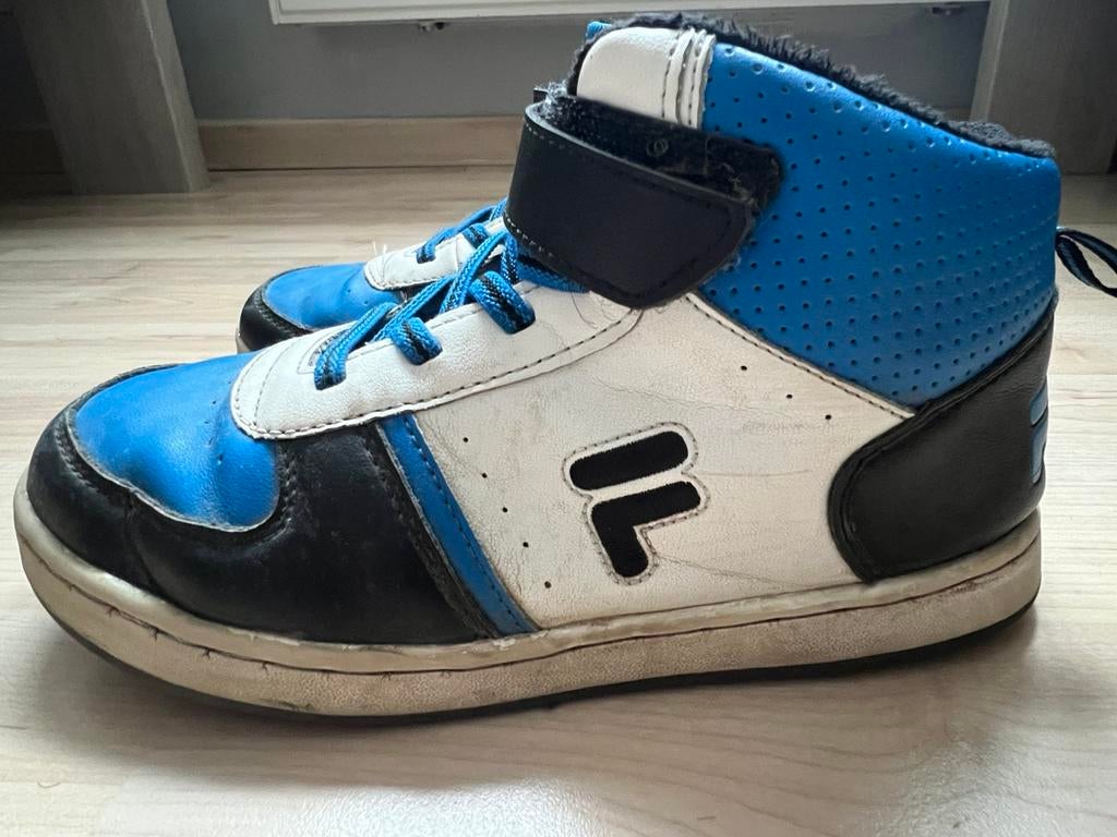 Kinder schoenen Fila, Ophalen, Zo goed als nieuw, Schoenen