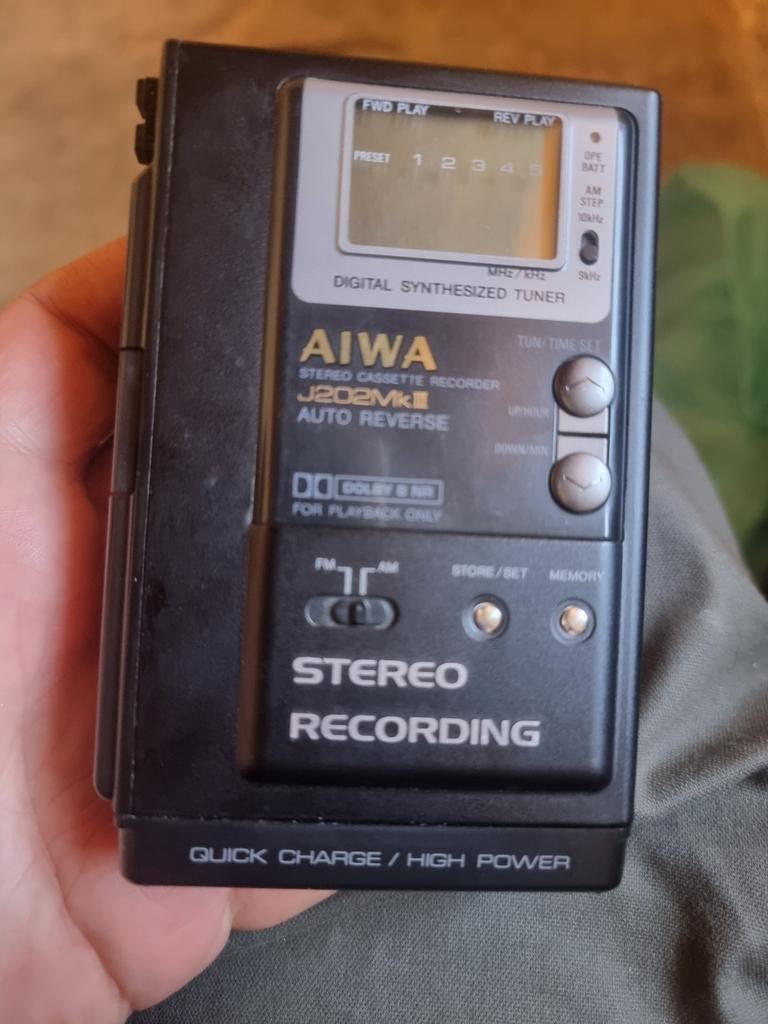 Walkman enregistreur full métal AIWA ,tres rares, Enlèvement ou Envoi