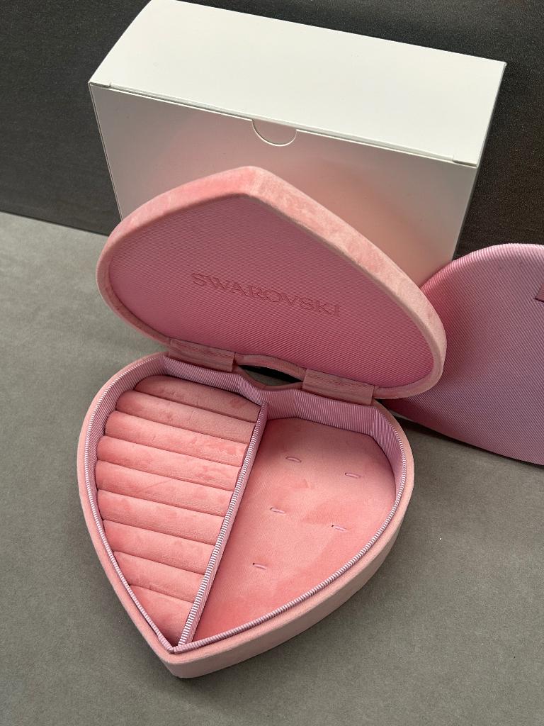 Swarovski Juwelendoos Love Heart Box, Enlèvement ou Envoi, Neuf, Figurine