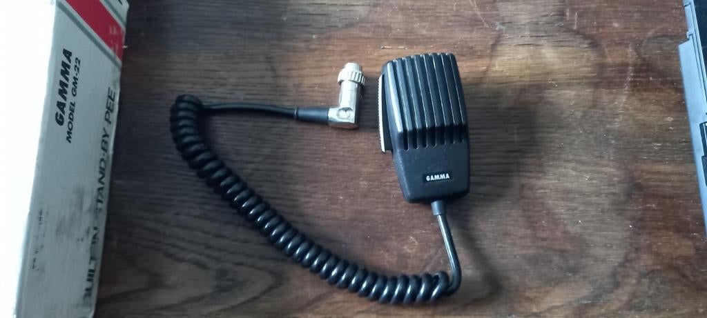 CB Gamma GM22 casi neuf complet , avec  position 22 et 40, Enlèvement ou Envoi, Comme neuf, Émetteur et Récepteur