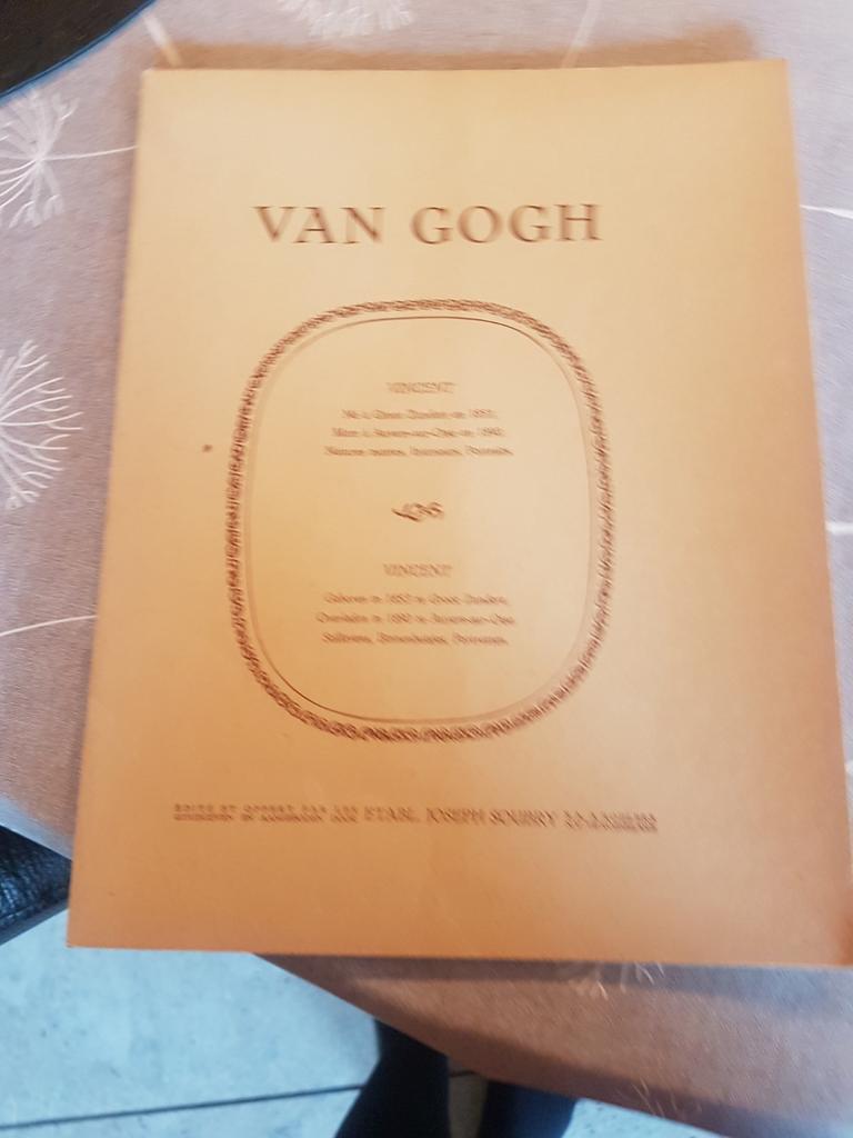 Map met reproducties Van Gogh, Ophalen