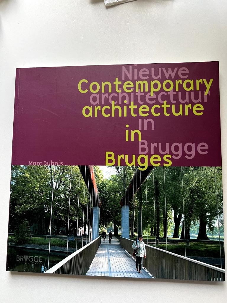 Nieuwe Architectuur in Brugge, Ophalen of Verzenden, Zo goed als nieuw, Architecten