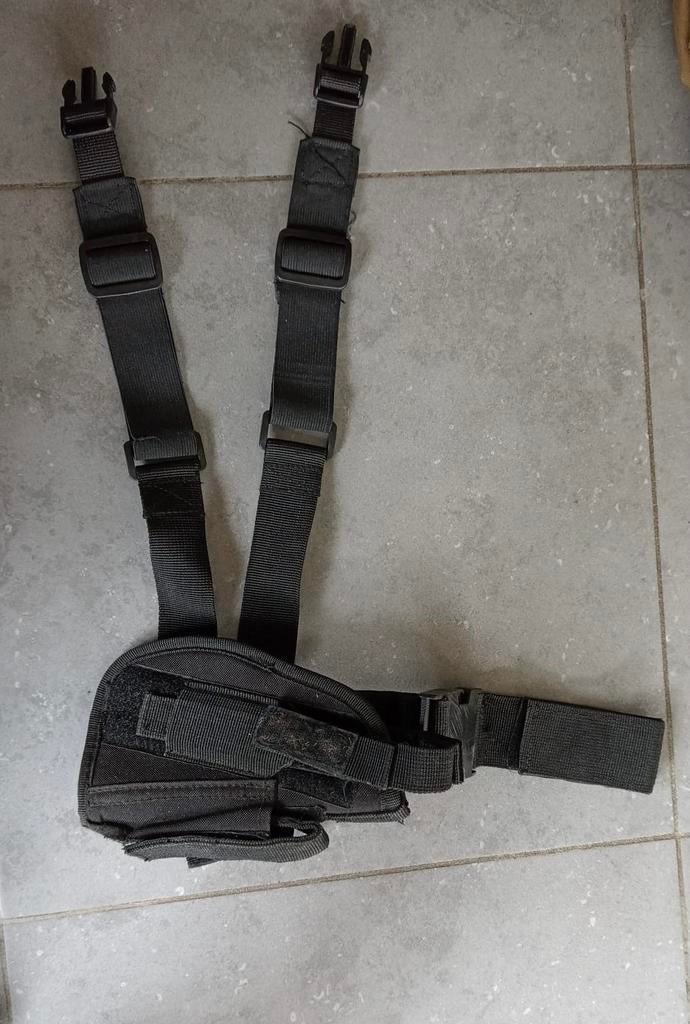 Beenholster pistool zwart, Sport en Fitness, Schietsport-accessoires, Ophalen of Verzenden, Gebruikt