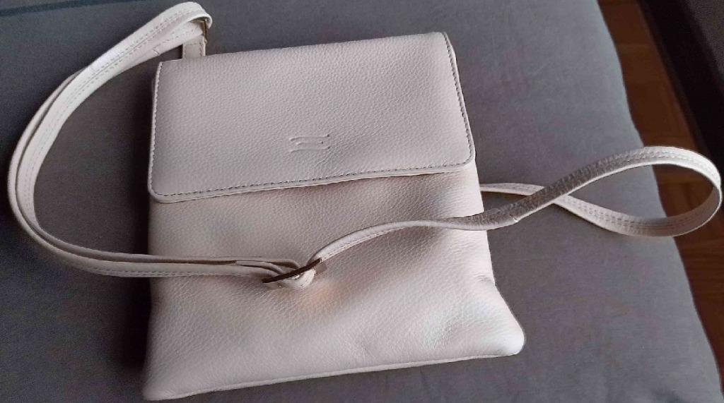 Handtas, Handtassen en Accessoires, Tassen | Damestassen, Ophalen of Verzenden, Nieuw, Beige, Handtas