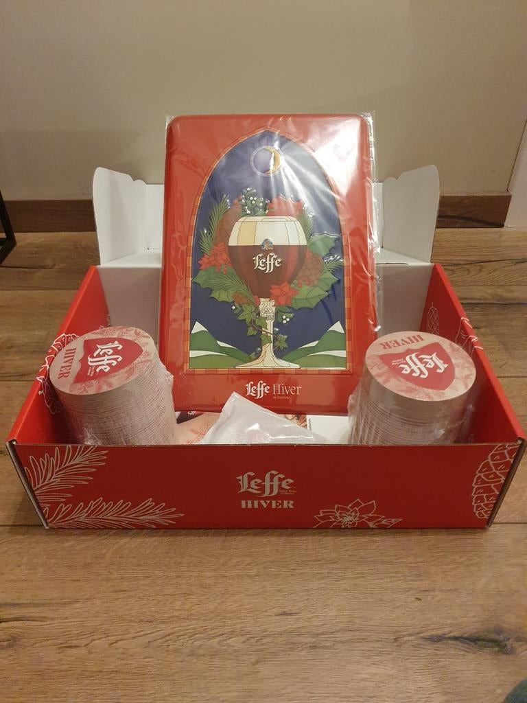 Pack d'hiver - Leffe Hiver by BuröNeko -, Enlèvement ou Envoi, Comme neuf, Panneau, Plaque ou Plaquette publicitaire, Leffe