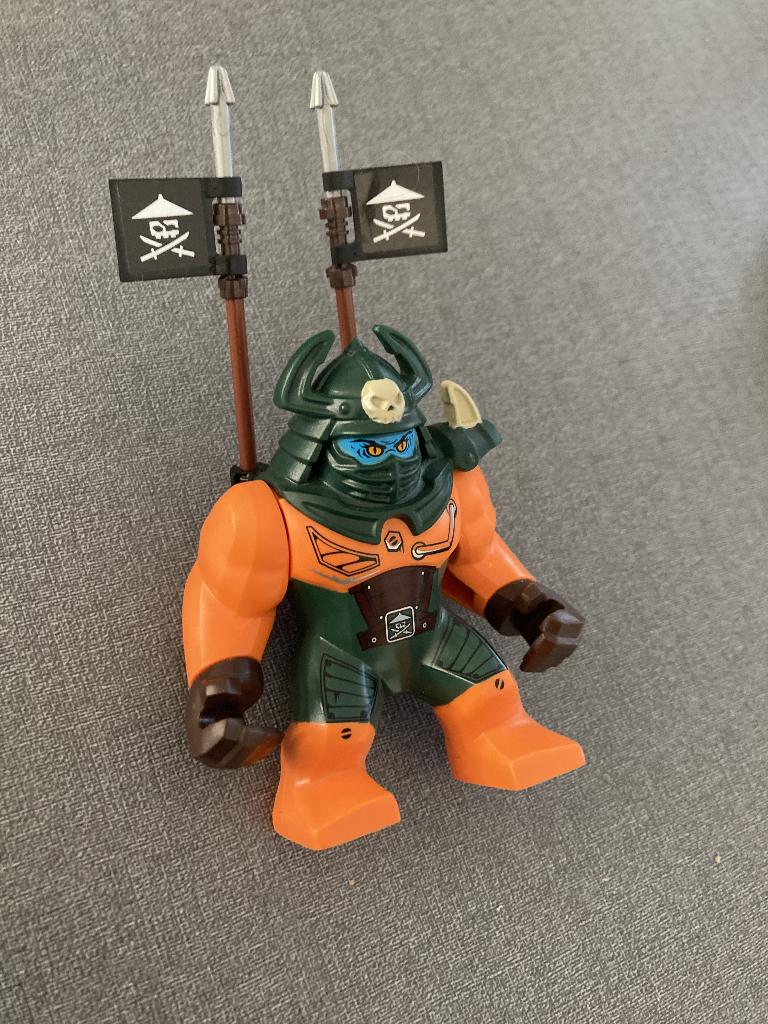 Figurine Lego Ninjago Dogshank 2013 49x5 8 cm de haut, Enlèvement, Comme neuf, Briques en vrac, Lego