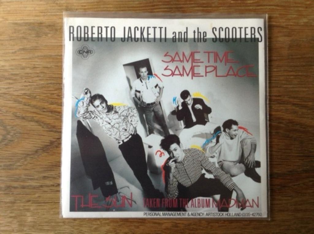 single roberto jacketti and the scooters, CD & DVD, Vinyles Singles, Single, Rock et Metal, 7 pouces, Enlèvement ou Envoi