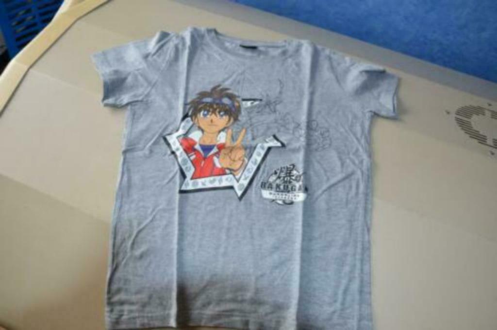 Tshirt Bakugan maat 116, Ophalen of Verzenden, Zo goed als nieuw, Jongen, Shirt of Longsleeve