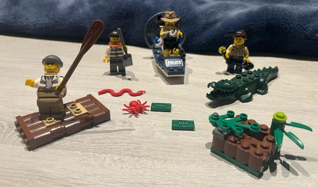 208. Lego City #60046 : Swamp Police Starter Set - Compleet, Ophalen of Verzenden, Zo goed als nieuw, Complete set, Lego