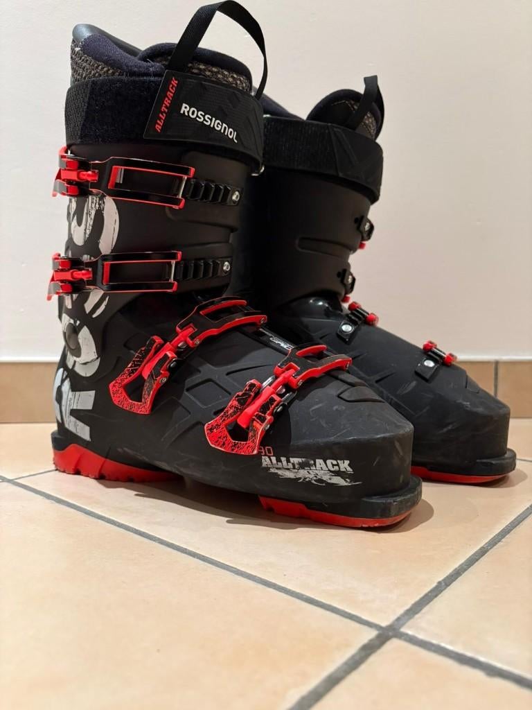 ROSSIGNOL  Bottes de SKI ALL TRACK SENSOR GRID  Pointure 42, Sports & Fitness, Ski & Ski de fond, Comme neuf, Chaussures, Rossignol