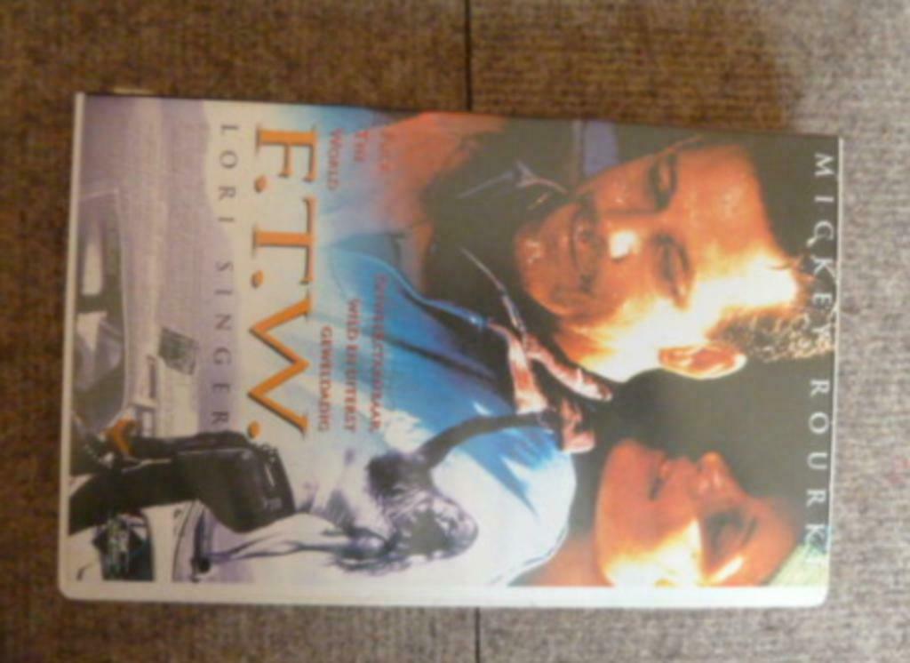 VHS video cassette F. T. W. Onweerstaanbaar, wild en ...., Tous les âges, Enlèvement ou Envoi, Autres genres