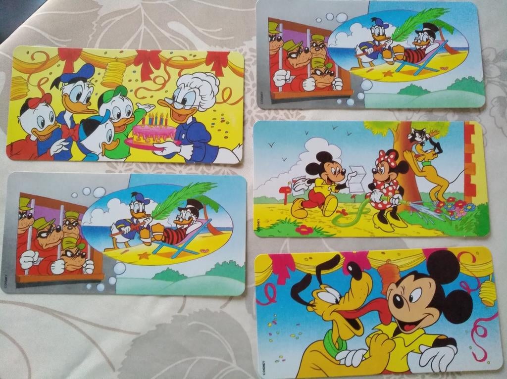 Set van 5 oude grote Nestlé Disney Mickey kaarten, Verzamelen, Ophalen of Verzenden, Mickey Mouse, Nieuw, Papier, Kaart of Schrift