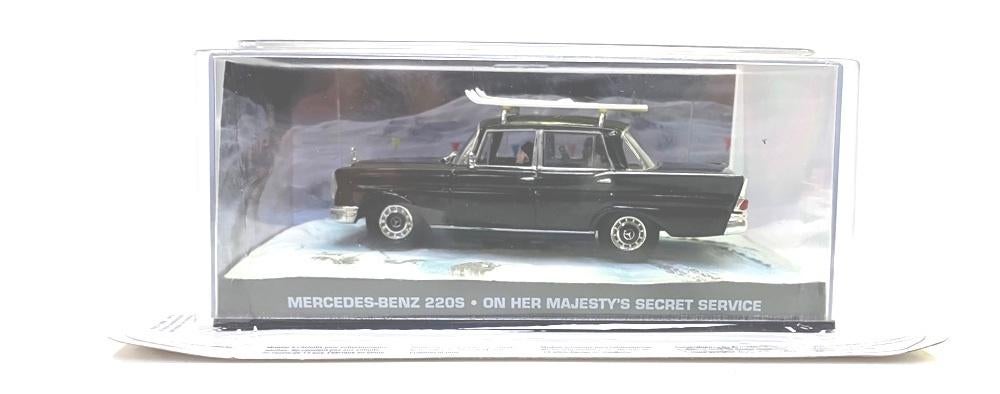 Mercedes-Benz 220S James Bond #78., Hobby en Vrije tijd, Modelauto's | 1:43, Ophalen of Verzenden, Zo goed als nieuw, Auto, Universal Hobbies