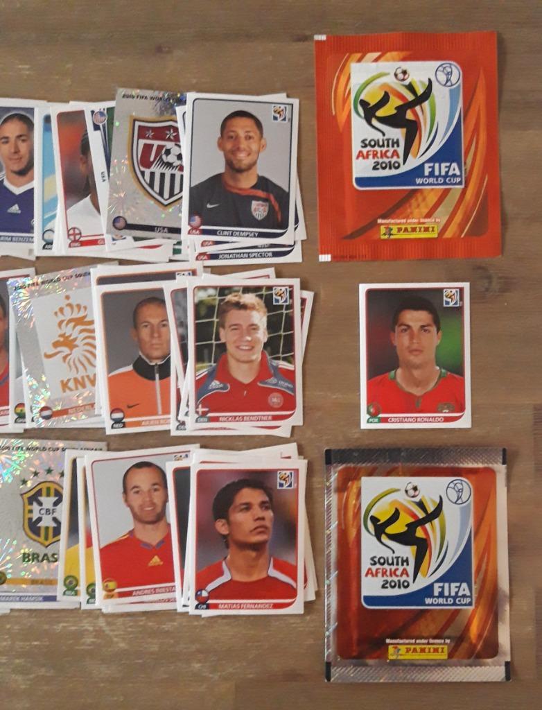 Panini World Cup 2010: 100 stickers incl Ronaldo + 2 zakjes, Verzamelen, Ophalen of Verzenden, Nieuw, Sport