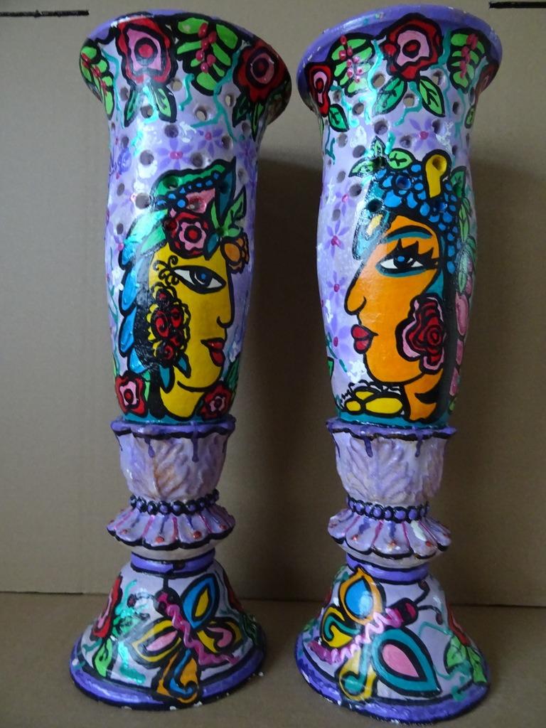 Volkskunst aardewerk siervaas siervazen Corneille stijl 48cm, Huis en Inrichting, Ophalen of Verzenden, Gebruikt, Overige kleuren