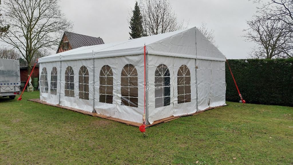 Verhuur van Kadertent 6 meter breed en feestmateriaal, Enlèvement, Comme neuf