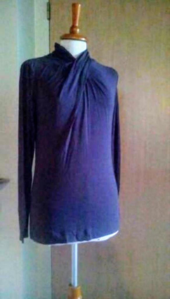 top - steps 🎀 maat 38 --> 6€ verz inbegrepen, Kleding | Dames, Zo goed als nieuw, Ophalen, Maat 38/40 (M), Steps