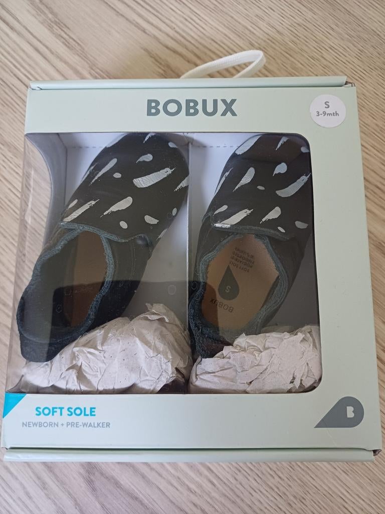 Bobux maat S, Ophalen of Verzenden, Zo goed als nieuw